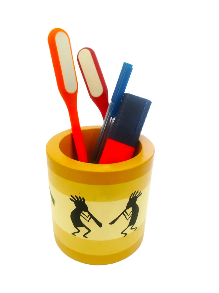 Pens holder cup 2.5.webp